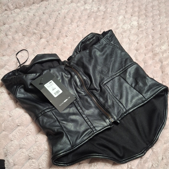 Fashion Nova / Bae For Tonight - Faux Leather Corset Top- W Sz Medium - Picture 4 of 11